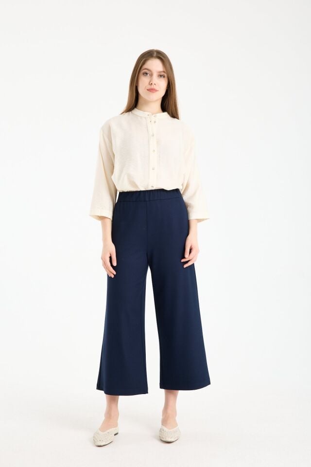 Yüksek Bel Beli Lastikli Bol Paça Likralı Kadın Pantolon – Rahat Kesim Günlük Esnek Pantolon