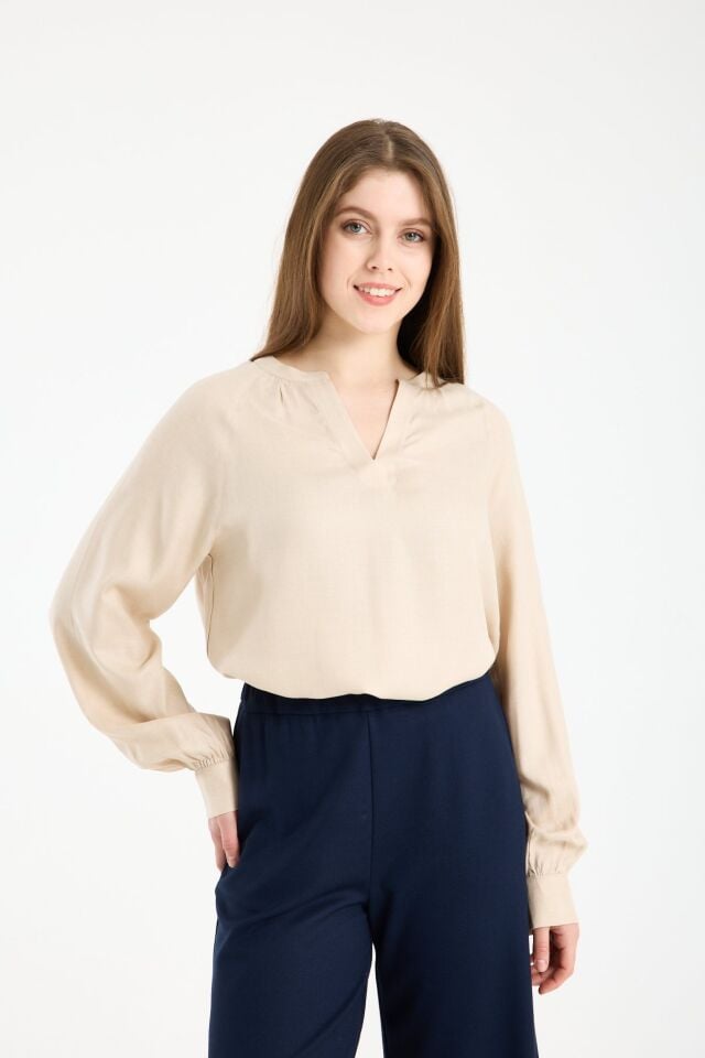 Kadın Hakim V Yaka Keten Görünümlü Uzun Kollu Manşetli Viskon Bluz BEJ - 44